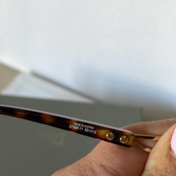 Authentic Large Frame Sunglasses Dior. - Picture 13 of 15